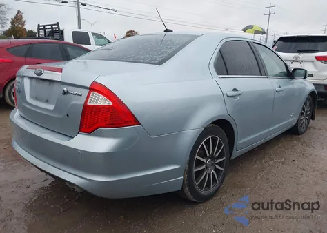 2010 Ford Fusion Hybrid из США, поврежденный, VIN 3FADP0L38AR165272